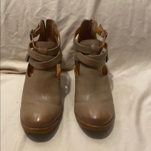 Kork-Ease Grey Stina booties size 7.5